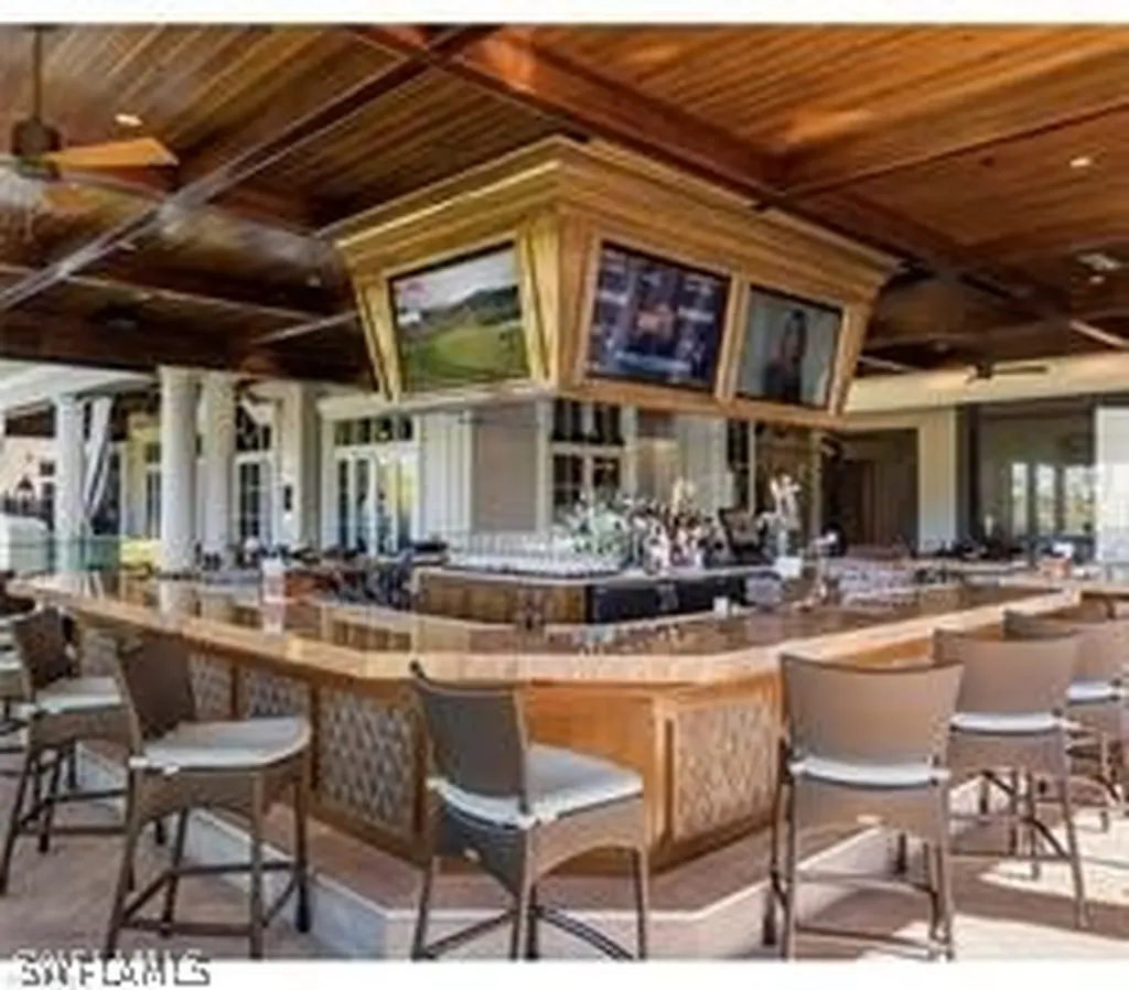 28530 Calabria Court Naples FL 34110