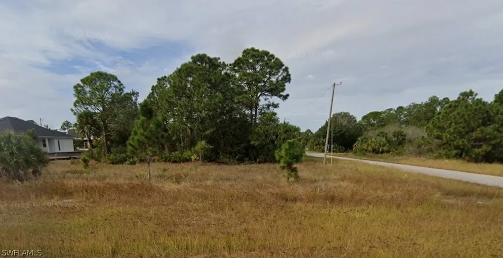 545 Columbus Boulevard S Lehigh Acres FL 33974