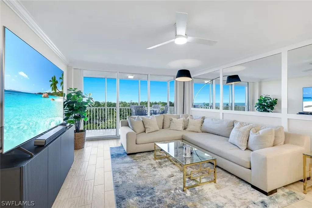 5 Bluebill Avenue Naples FL 34108
