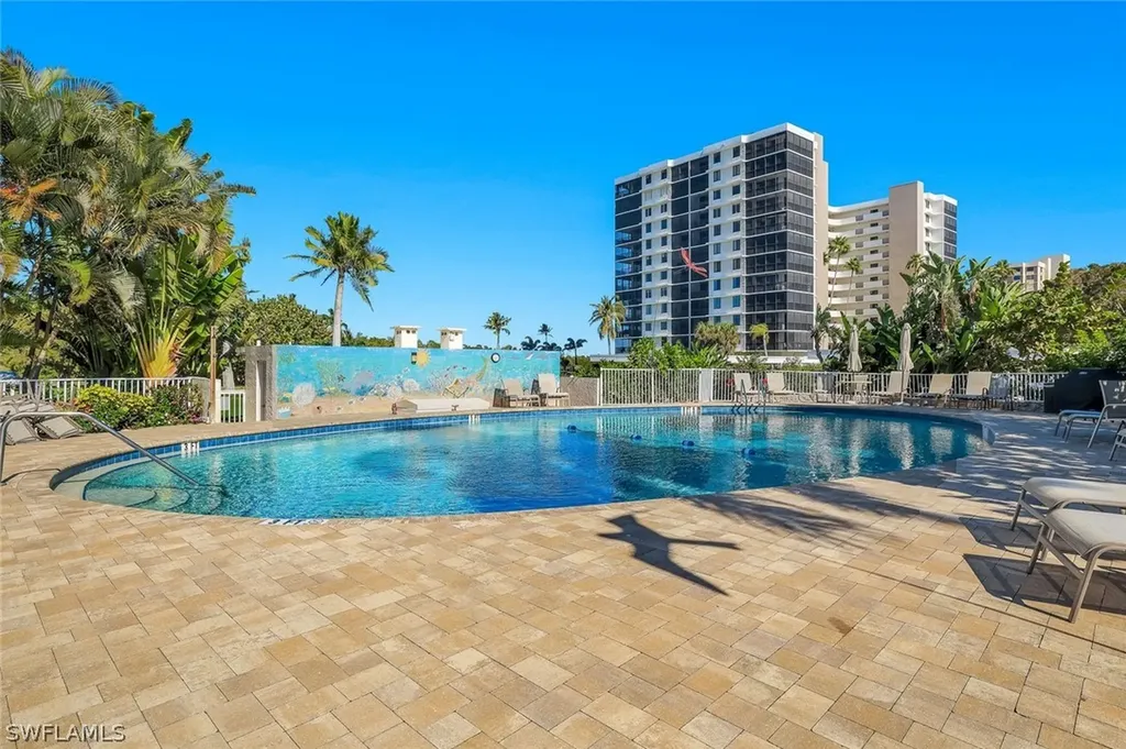 5 Bluebill Avenue Naples FL 34108