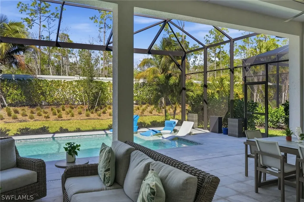 9700 Moonflower Lane Naples FL 34114