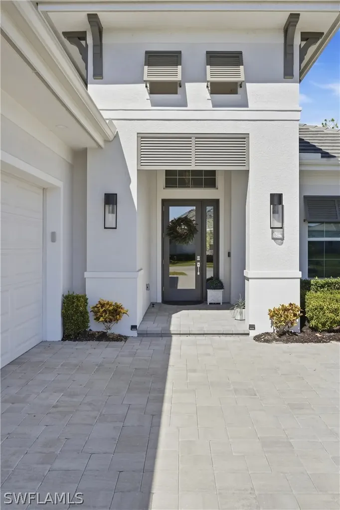 9700 Moonflower Lane Naples FL 34114