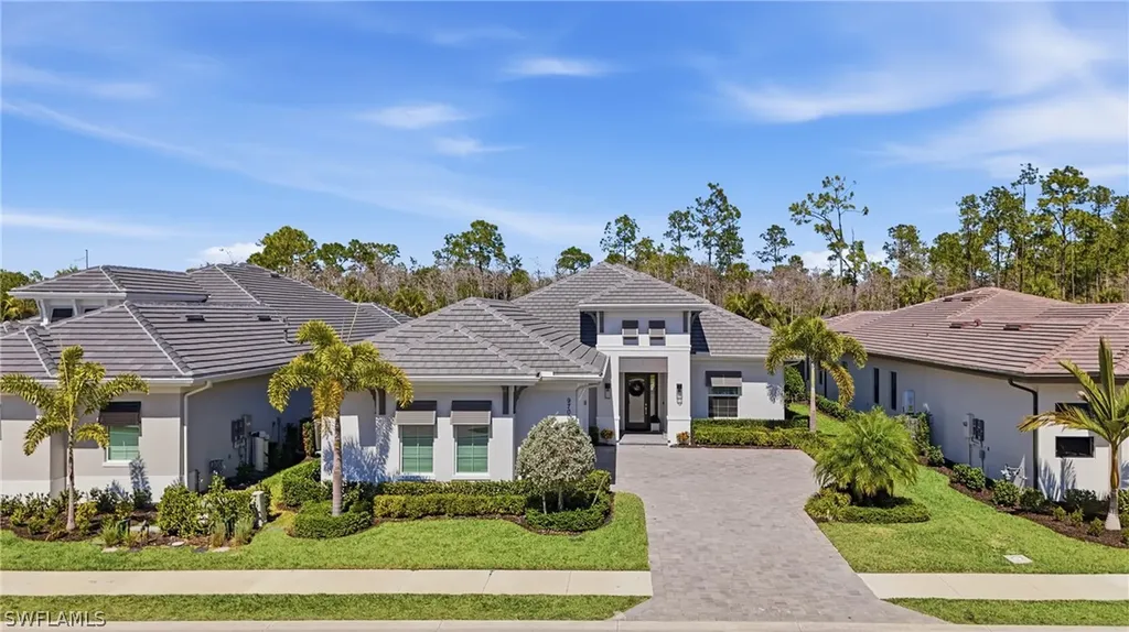 9700 Moonflower Lane Naples FL 34114