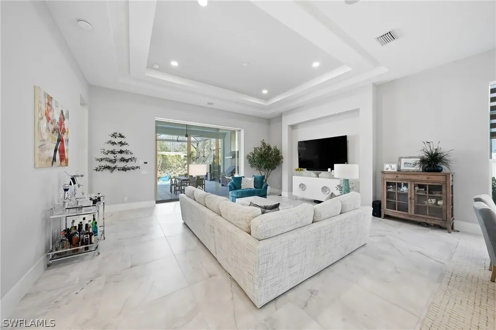 9700 Moonflower Lane Naples FL 34114