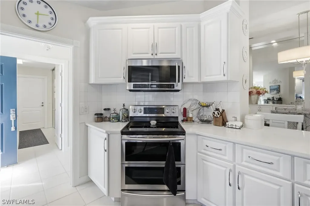3614 El Segundo Court Naples FL 34109