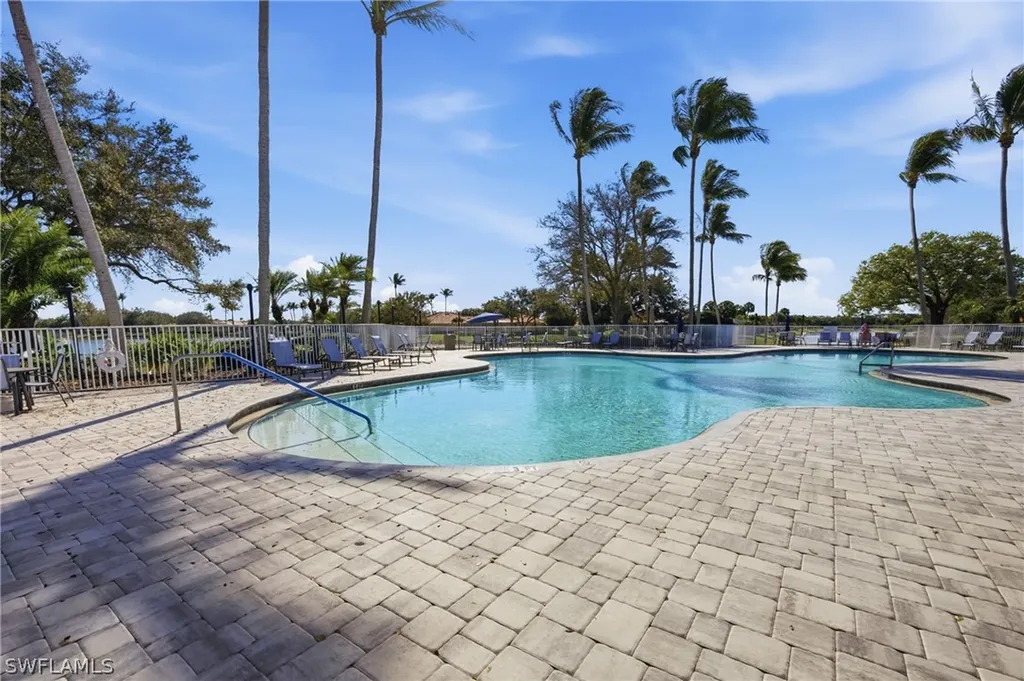 3614 El Segundo Court Naples FL 34109