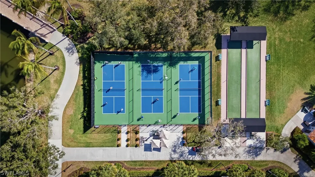 3614 El Segundo Court Naples FL 34109