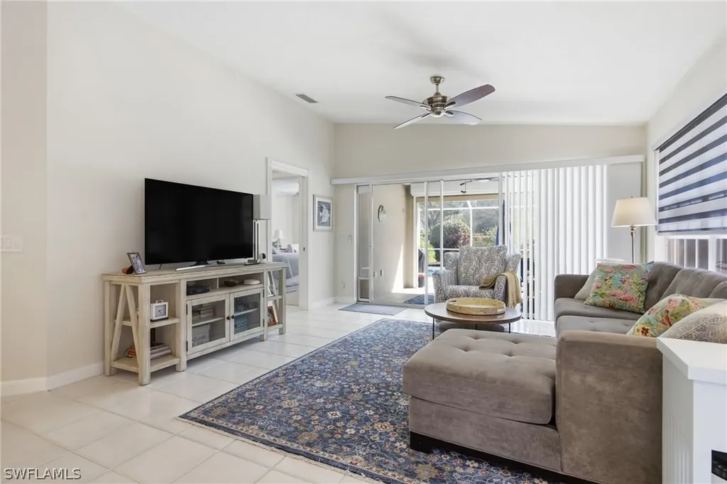 3614 El Segundo Court Naples FL 34109