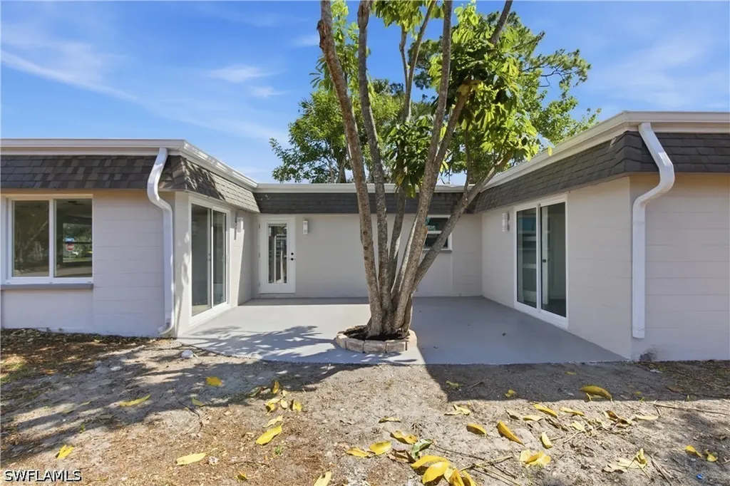 1021 April Lane North Fort Myers FL 33903