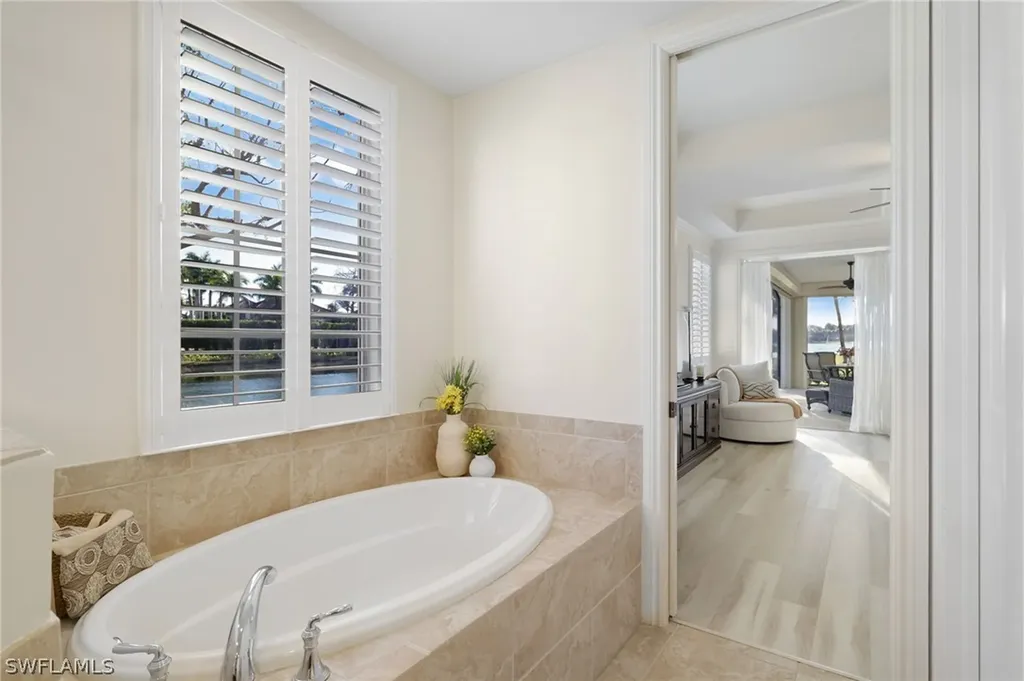 10821 Vivaldi Court Miromar Lakes FL 33913