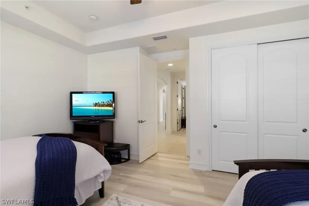 10821 Vivaldi Court Miromar Lakes FL 33913