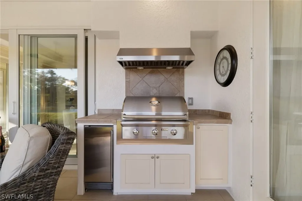 10821 Vivaldi Court Miromar Lakes FL 33913