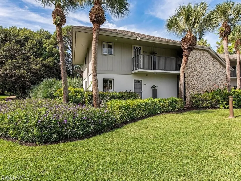 746 Eagle Creek Drive Naples FL 34113