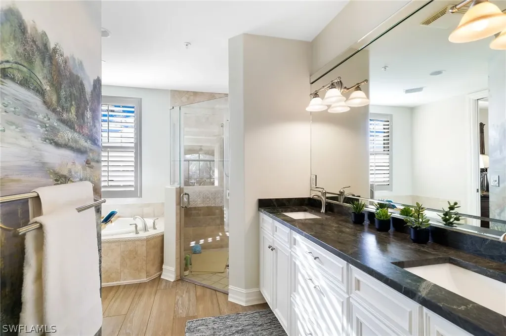 10751 Vivaldi Court Miromar Lakes FL 33913