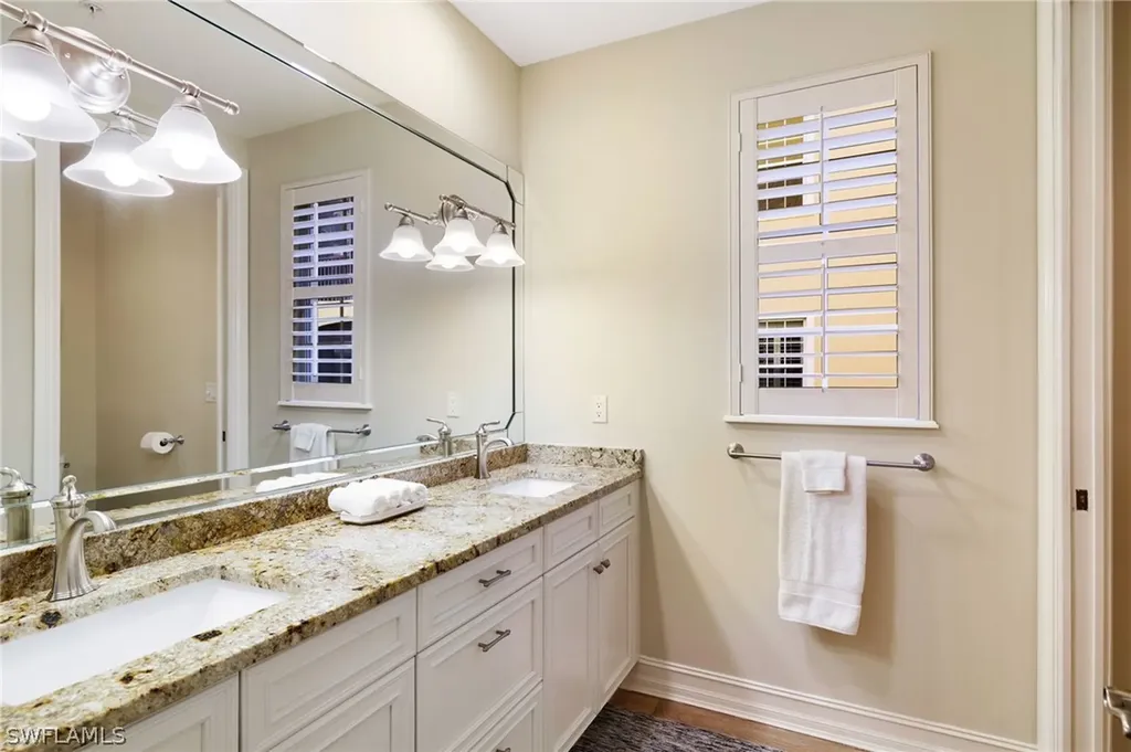 10751 Vivaldi Court Miromar Lakes FL 33913