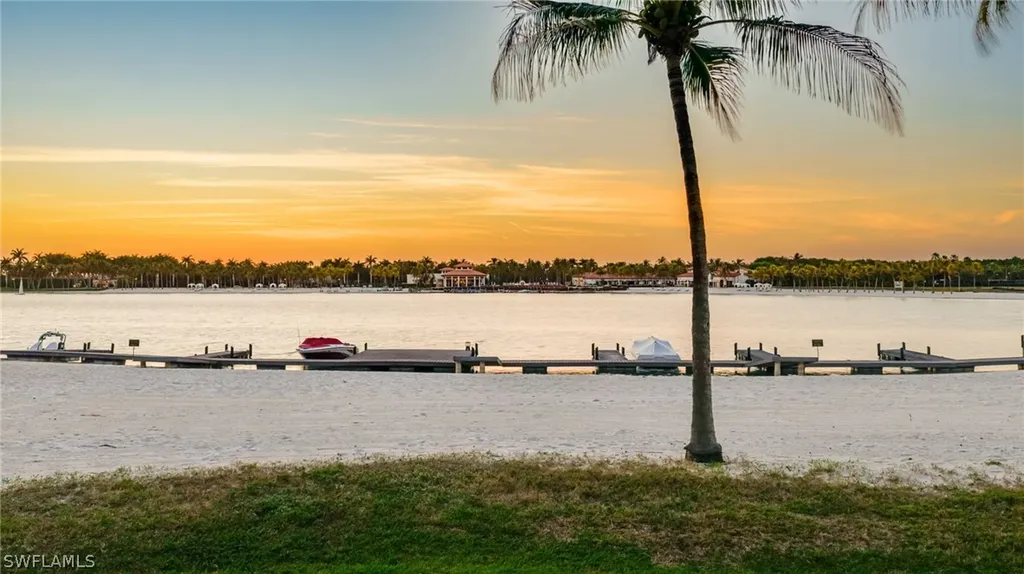 10751 Vivaldi Court Miromar Lakes FL 33913