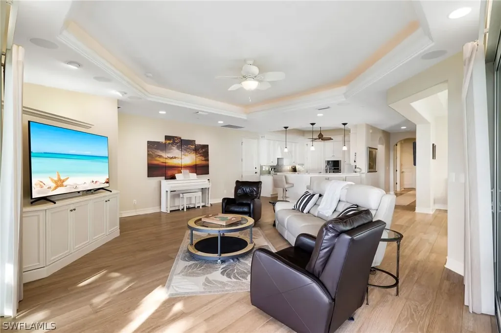 10751 Vivaldi Court Miromar Lakes FL 33913