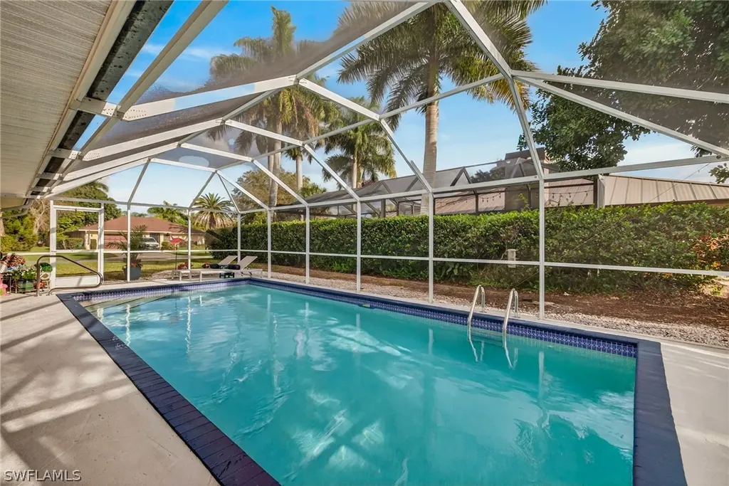 390 Saint Andrews Boulevard Naples FL 34113