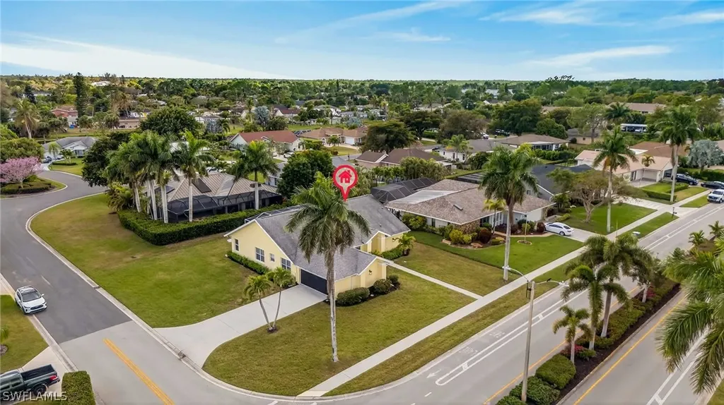 390 Saint Andrews Boulevard Naples FL 34113