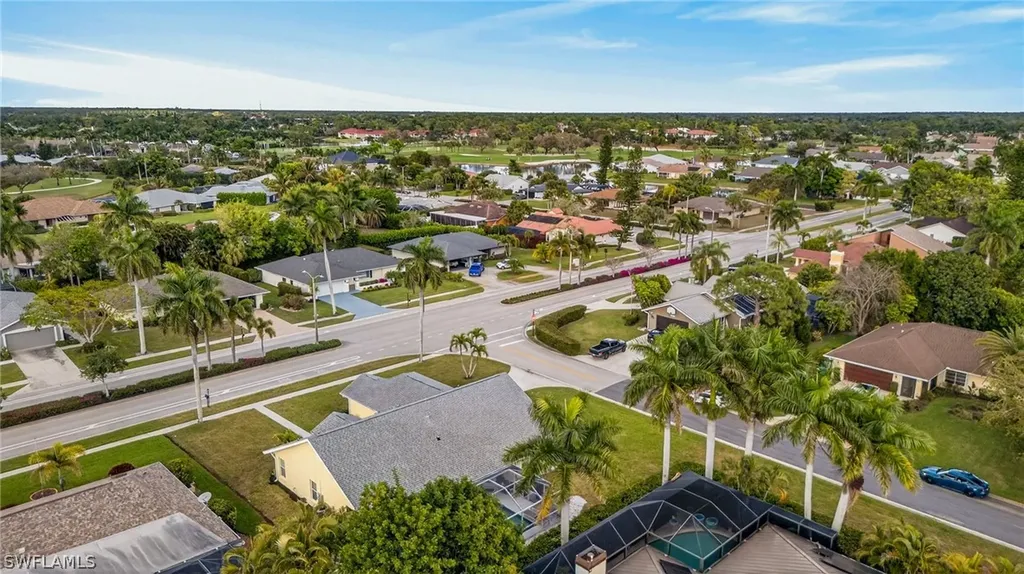 390 Saint Andrews Boulevard Naples FL 34113