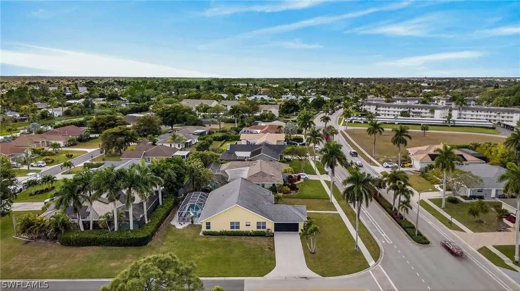 390 Saint Andrews Boulevard Naples FL 34113