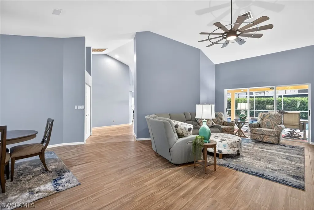 390 Saint Andrews Boulevard Naples FL 34113