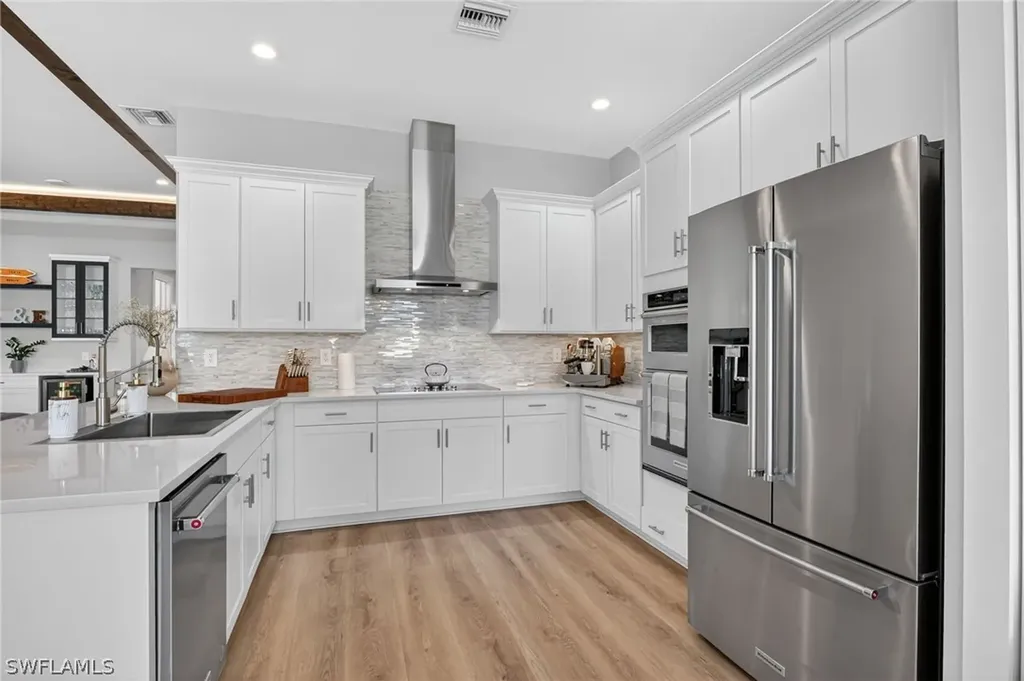 3778 Sapphire Cove Circle Naples FL 34114