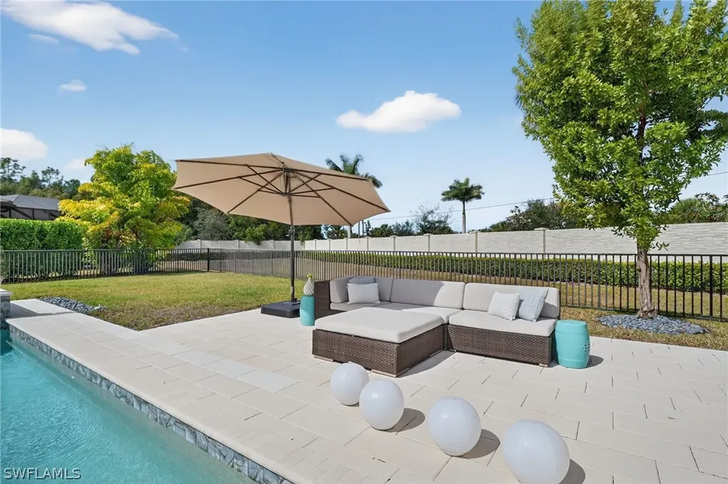 3778 Sapphire Cove Circle Naples FL 34114
