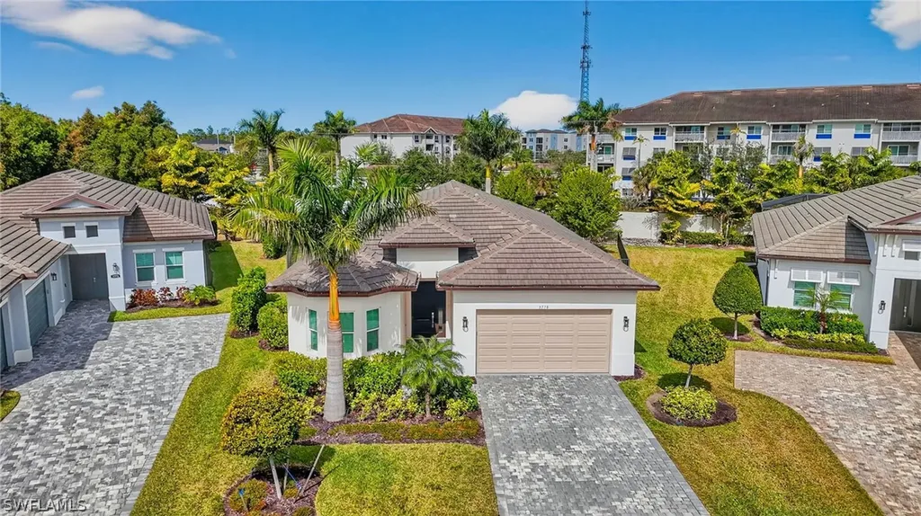 3778 Sapphire Cove Circle Naples FL 34114