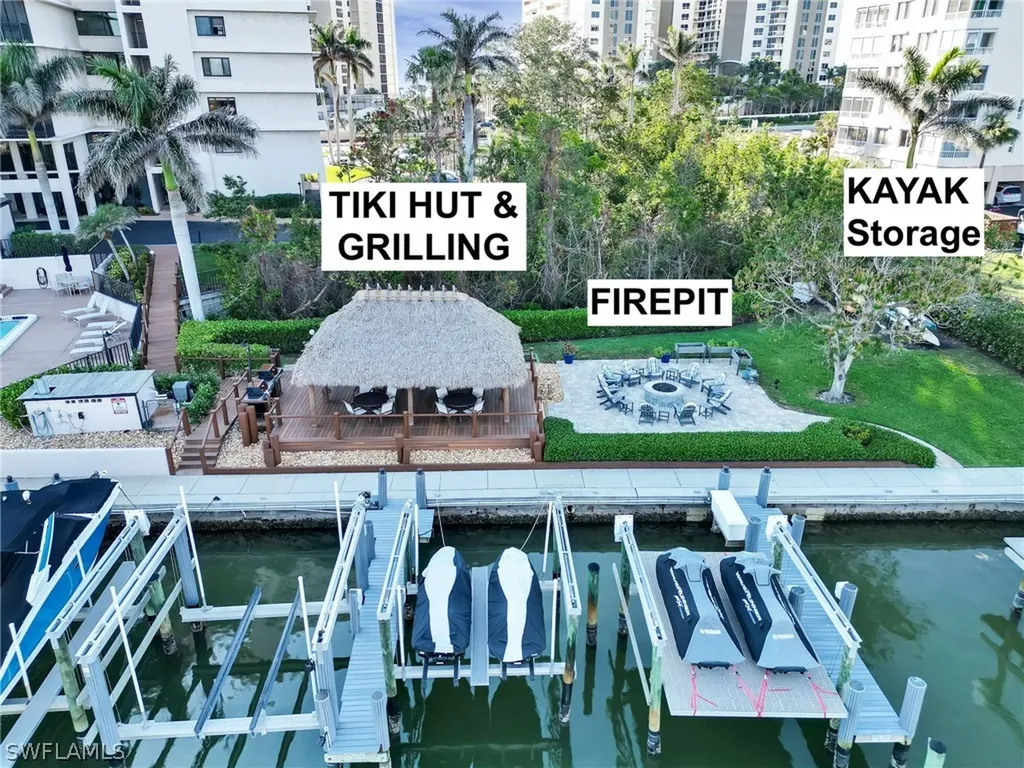 11030 Gulf Shore Drive Naples FL 34108