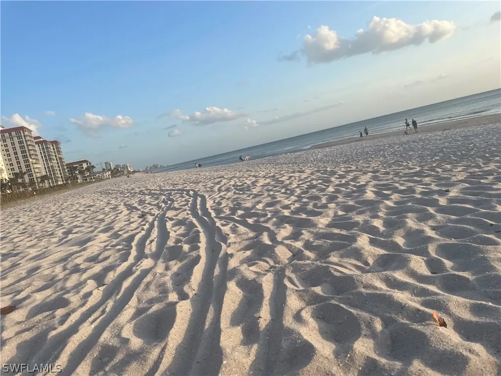 11030 Gulf Shore Drive Naples FL 34108