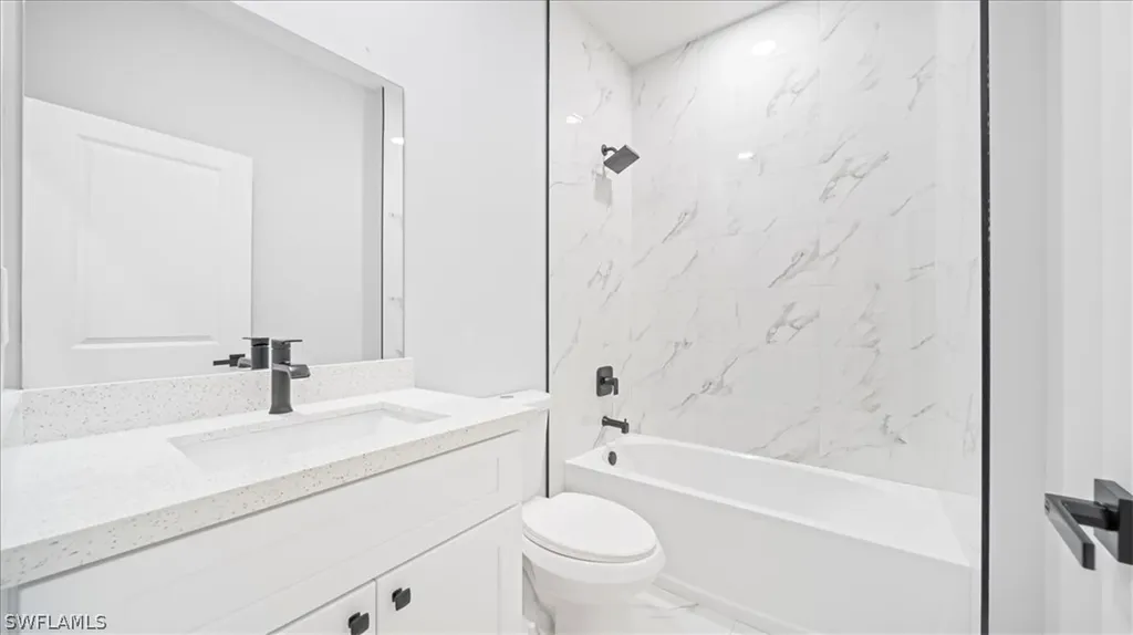25 Diplomat Parkway E Cape Coral FL 33909
