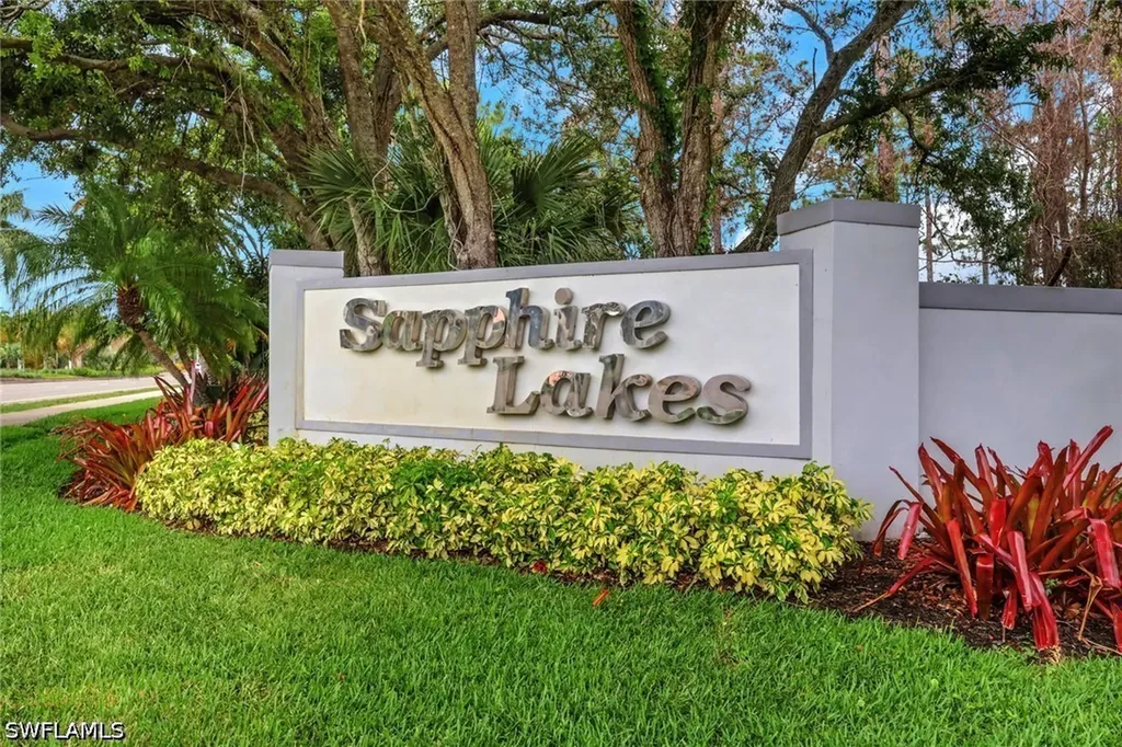121 Gabriel Circle Naples FL 34104
