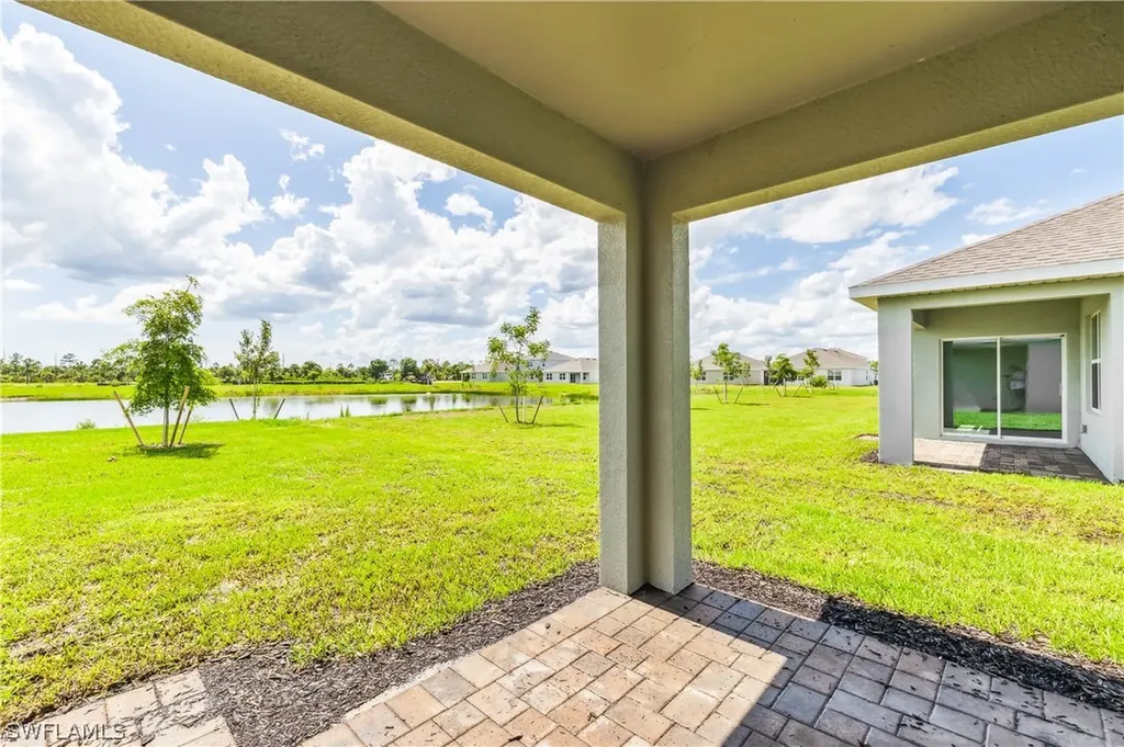 16525 Blue Coral Lane North Fort Myers FL 33903