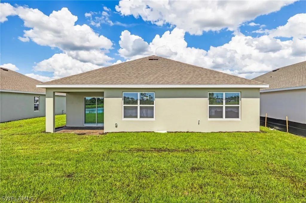 16525 Blue Coral Lane North Fort Myers FL 33903
