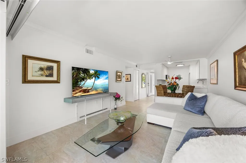 1417 Chesapeake Avenue Naples FL 34102