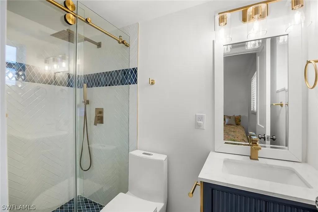 1417 Chesapeake Avenue Naples FL 34102