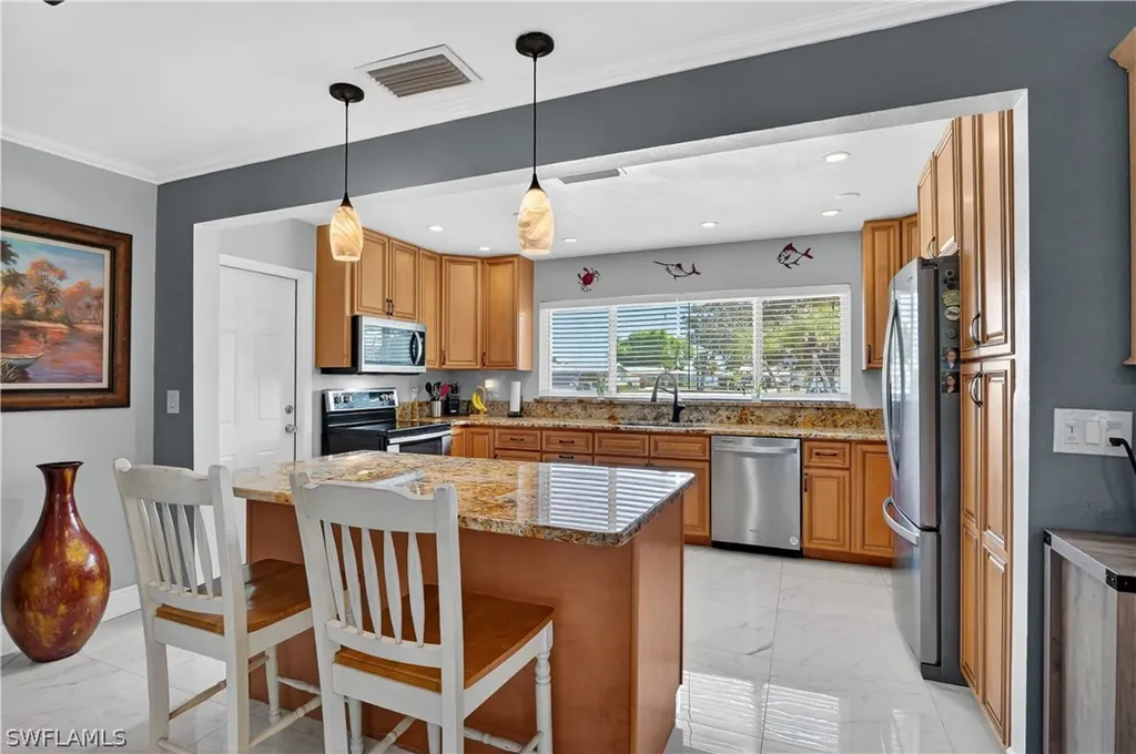1324 Thompson Street North Fort Myers FL 33903