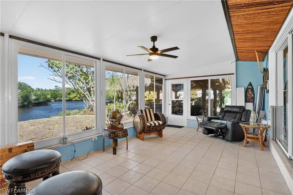 1324 Thompson Street North Fort Myers FL 33903