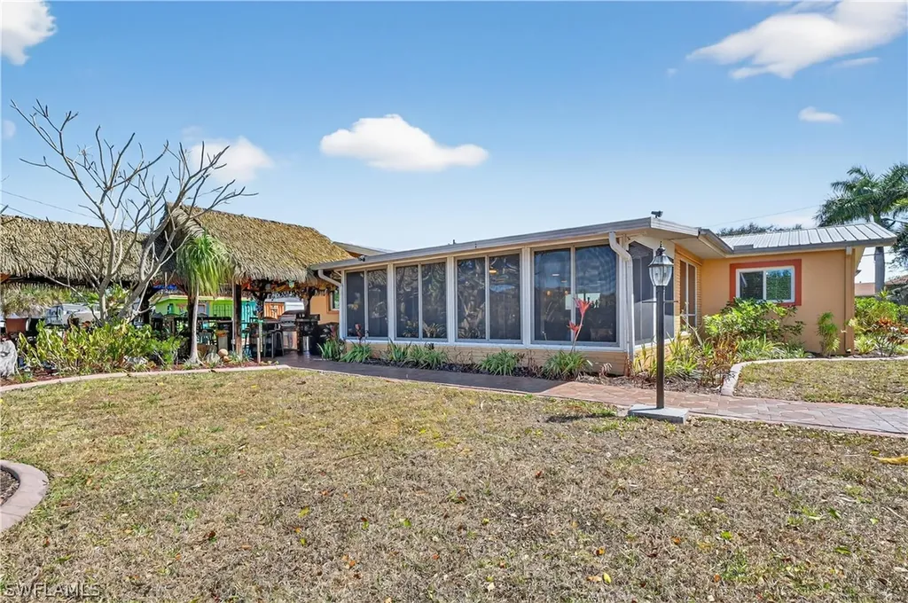 1324 Thompson Street North Fort Myers FL 33903