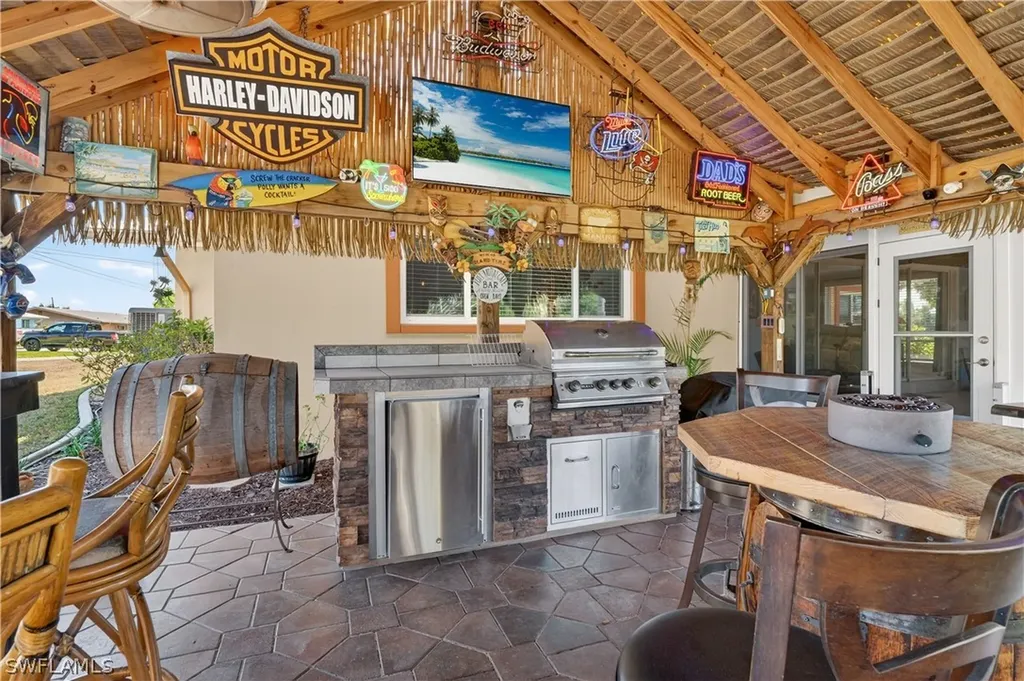 1324 Thompson Street North Fort Myers FL 33903