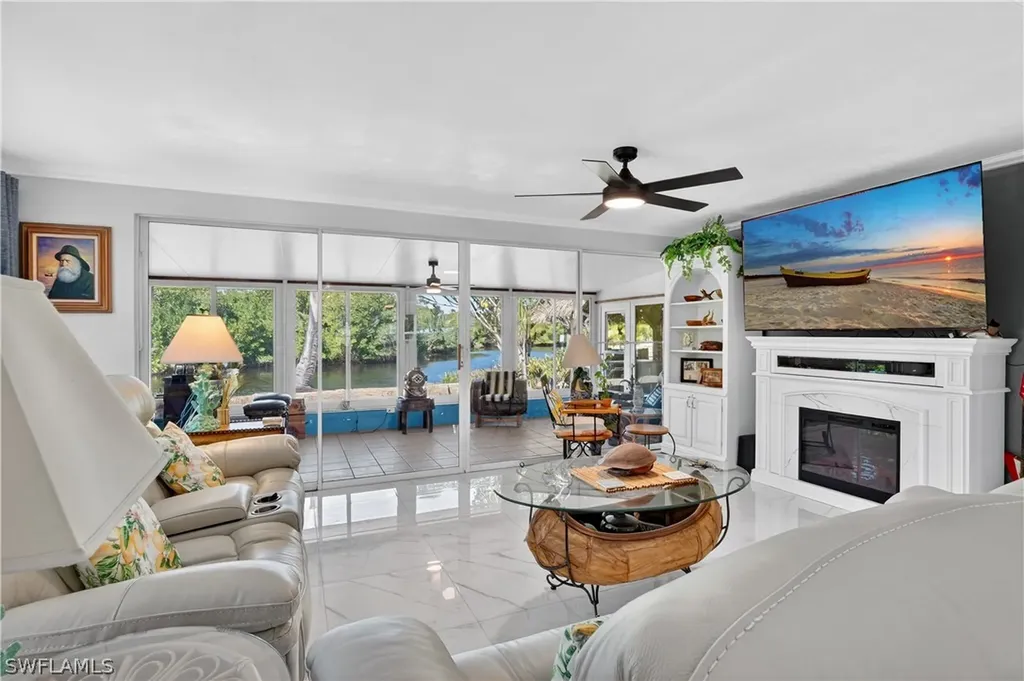 1324 Thompson Street North Fort Myers FL 33903