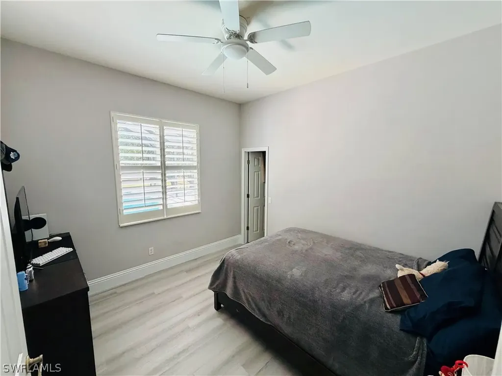 3960 1st Avenue NW Naples FL 34119