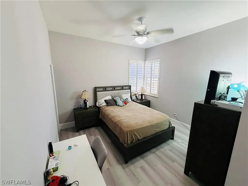 3960 1st Avenue NW Naples FL 34119