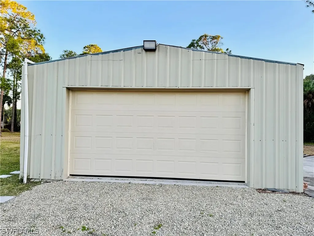 3960 1st Avenue NW Naples FL 34119