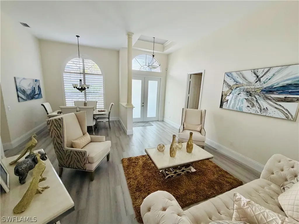 3960 1st Avenue NW Naples FL 34119