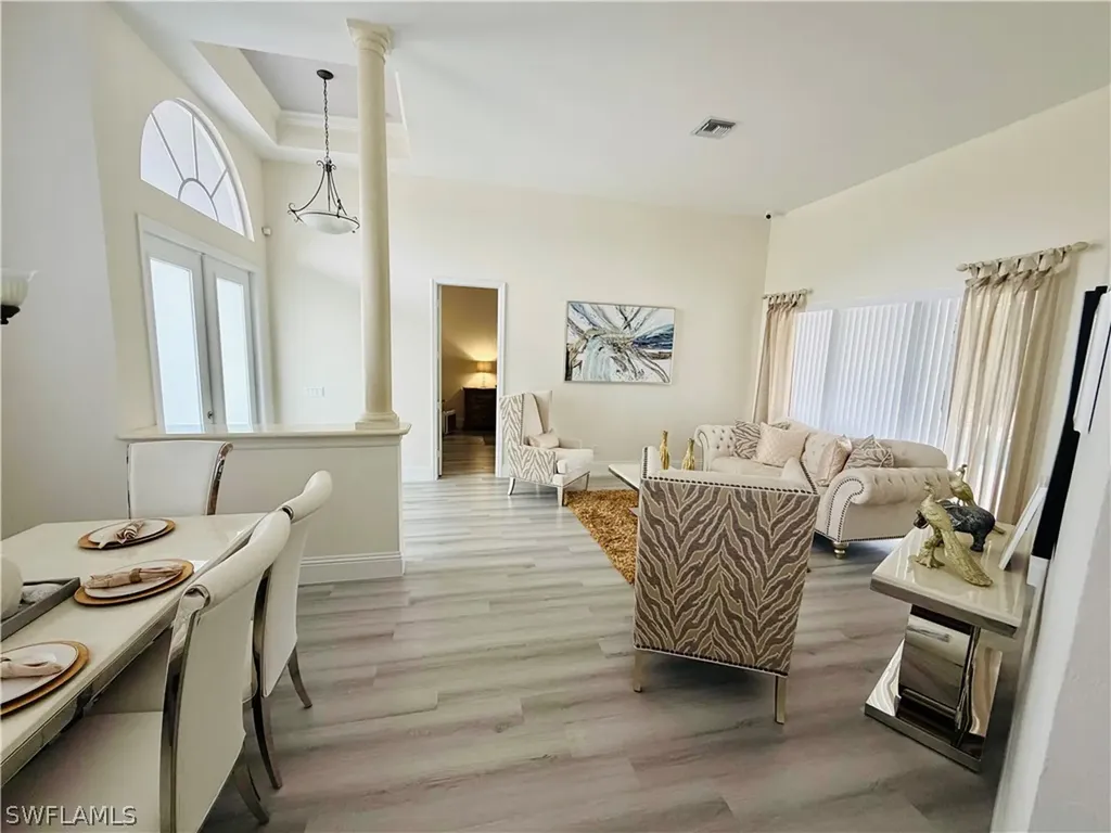 3960 1st Avenue NW Naples FL 34119