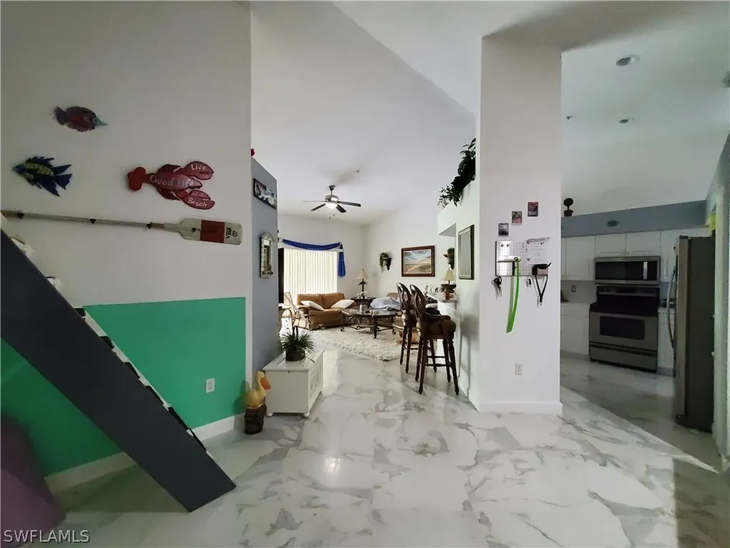 326 Dover Place Naples FL 34104