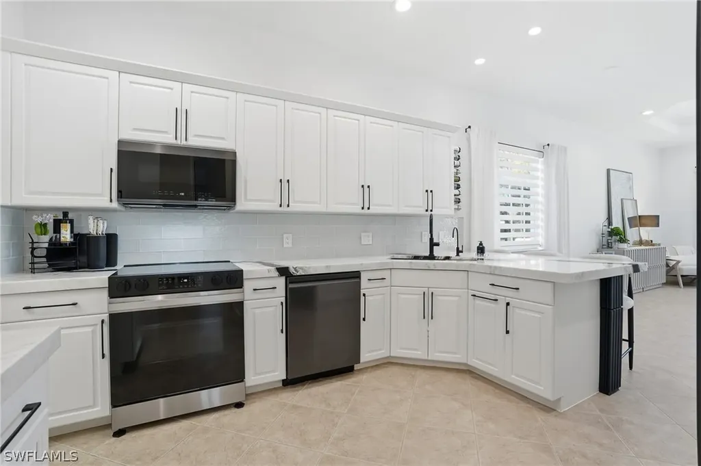 16129 Parque Lane Naples FL 34110