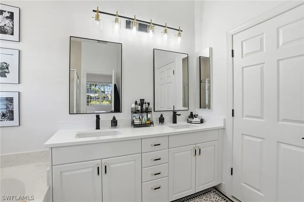 16129 Parque Lane Naples FL 34110
